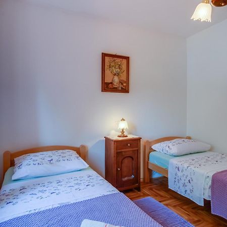Apartments With A Parking Space Punta Kriza, Cres - 867 חדר תמונה