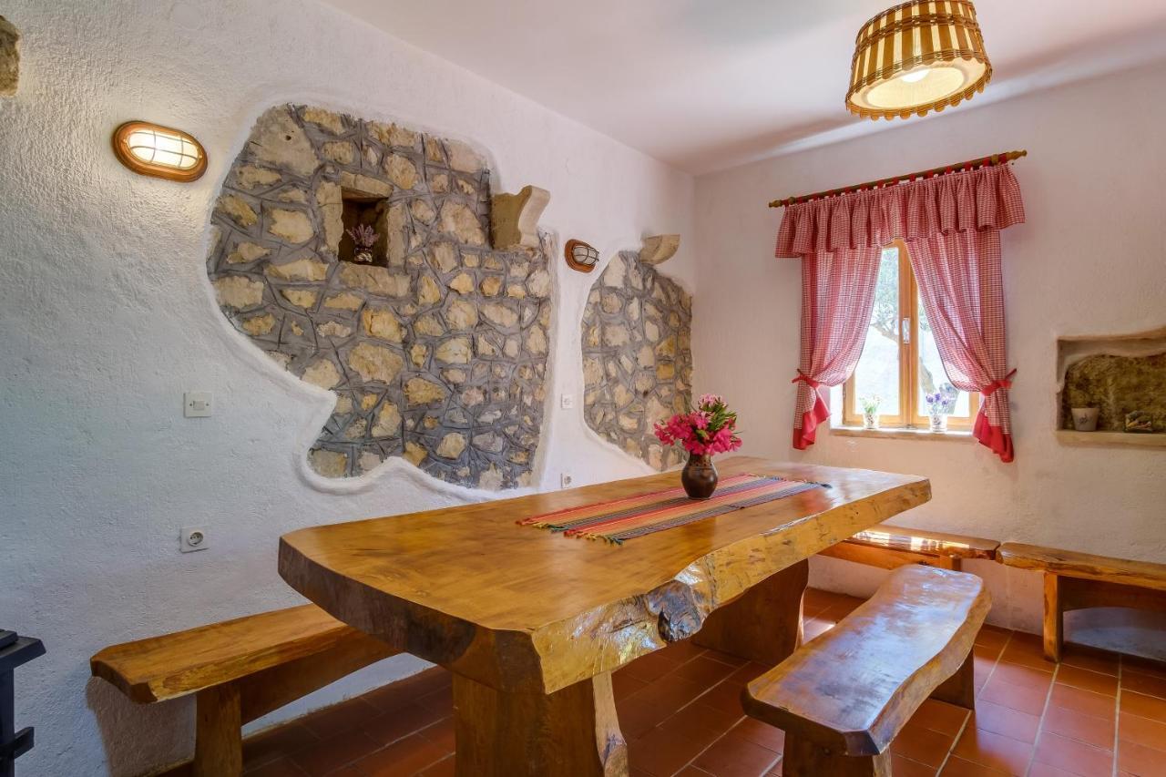 Apartments With A Parking Space Punta Kriza, Cres - 867 מראה חיצוני תמונה